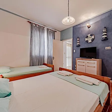 Apartment Koludrt Bb Croatia *