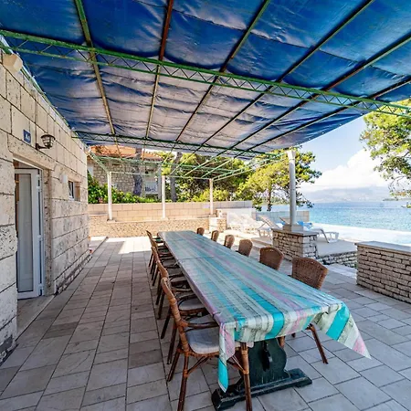Apartment 4 Bedroom Amazing In Lumbarda